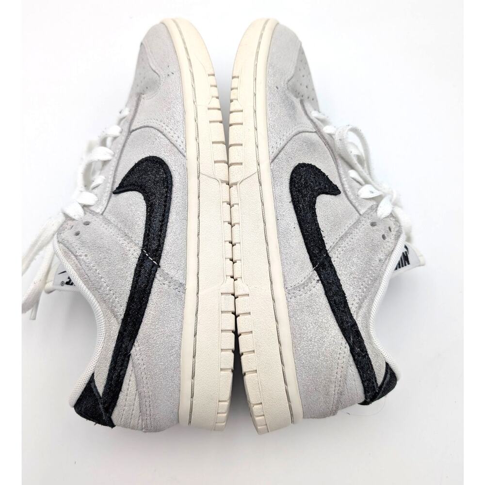 Nike Dunk Low LX Lace-Up Sneaker Shoes Women's Sail/Black Size US7 EU38 - Picture 6 of 10